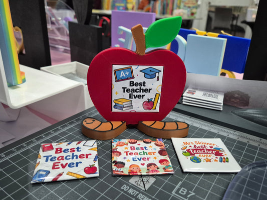 🍎 Personalised Teacher Gift – Custom Name Apple Desk Keepsake